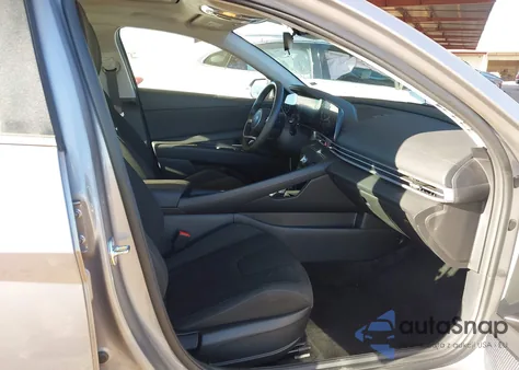 2025 Hyundai Elantra Sel Convenience z USA, uszkodzony, nr VIN KMHLS4DGXSU980981